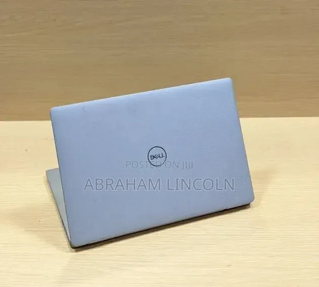 New Laptop Dell Latitude 5530 16GB Intel Core i7 SSD 512GB