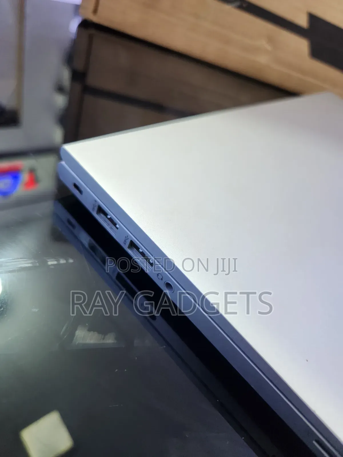 New Laptop HP EliteBook 830 G8 16GB Intel Core i7 SSD 512GB
