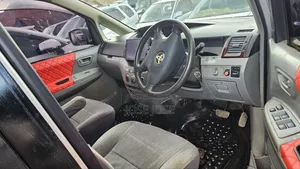 Toyota Noah 2006 White