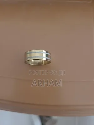 Men’s Gold & Silver Two-Tone Band Ring – Minimalist Fashion Jewelry
