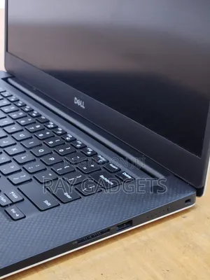 New Laptop Dell Precision 5540 16GB Intel Core i7 SSD 512GB