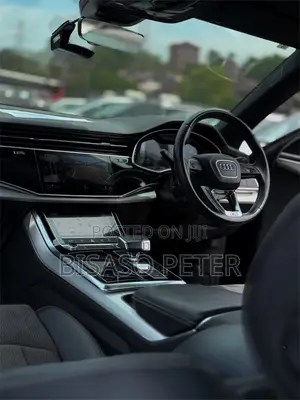 Audi Q5 45 Premium AWD quattro 2020 Gray
