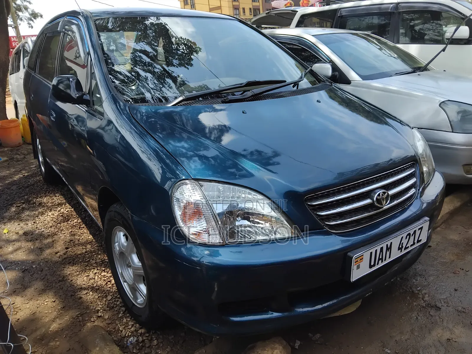 Toyota Nadia 2000 Green