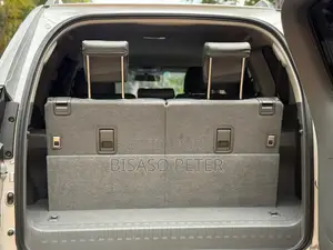 Toyota Land Cruiser Prado 2.7 i 2011 Silver