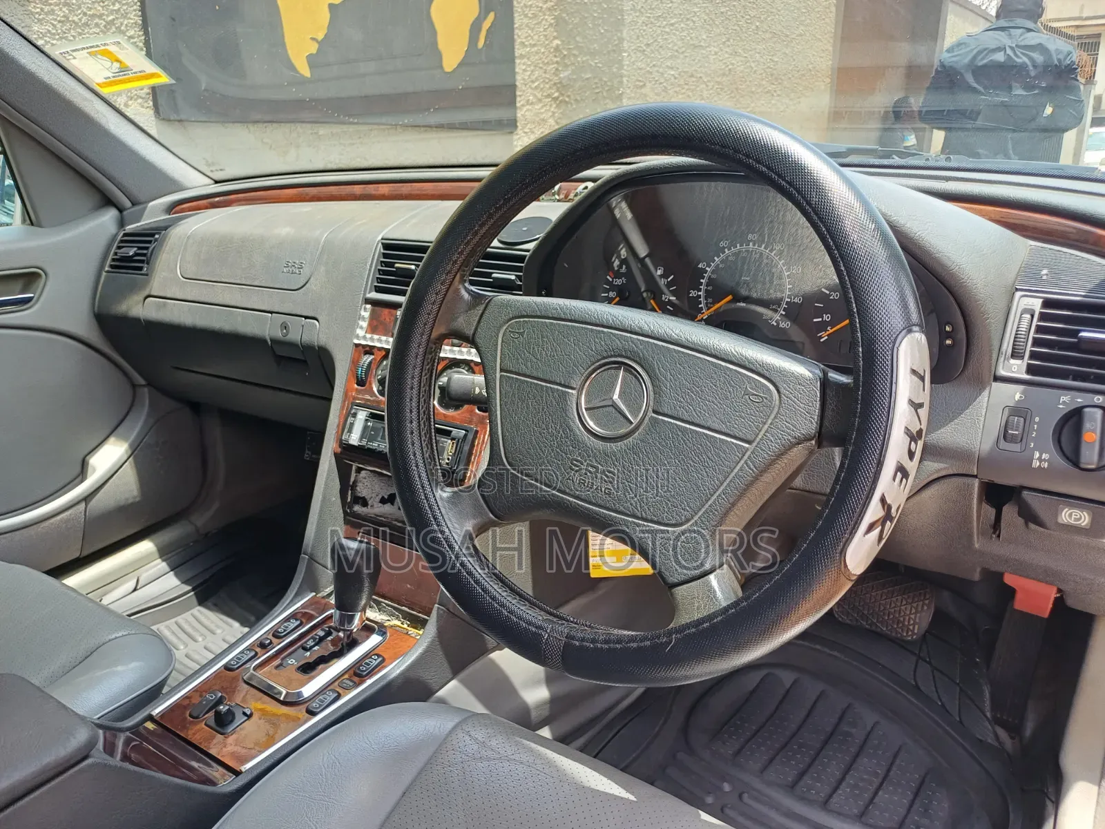 Mercedes-Benz C200 2000 Silver