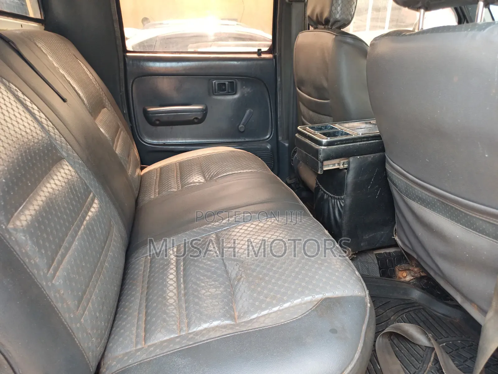 Toyota Hilux 1997 White