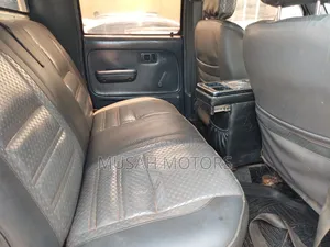 Toyota Hilux 1997 White