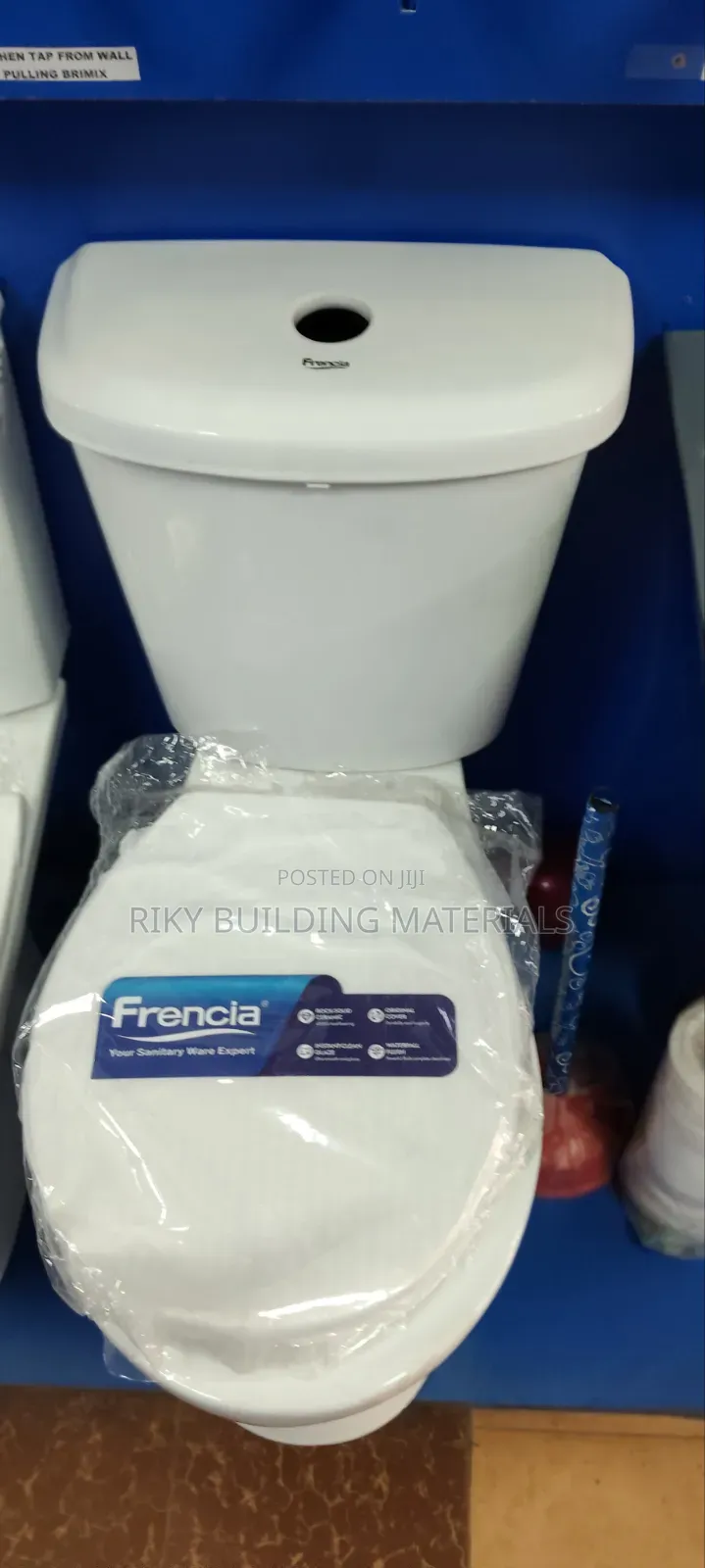 Frencia Toilet
