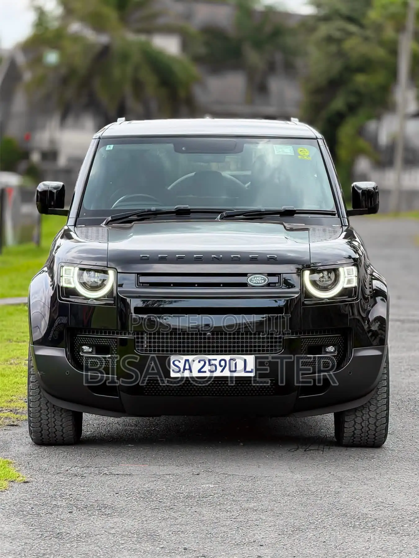 Land Rover Defender 2021 Black