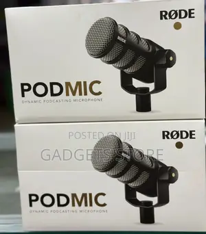 RØDE PodMic,