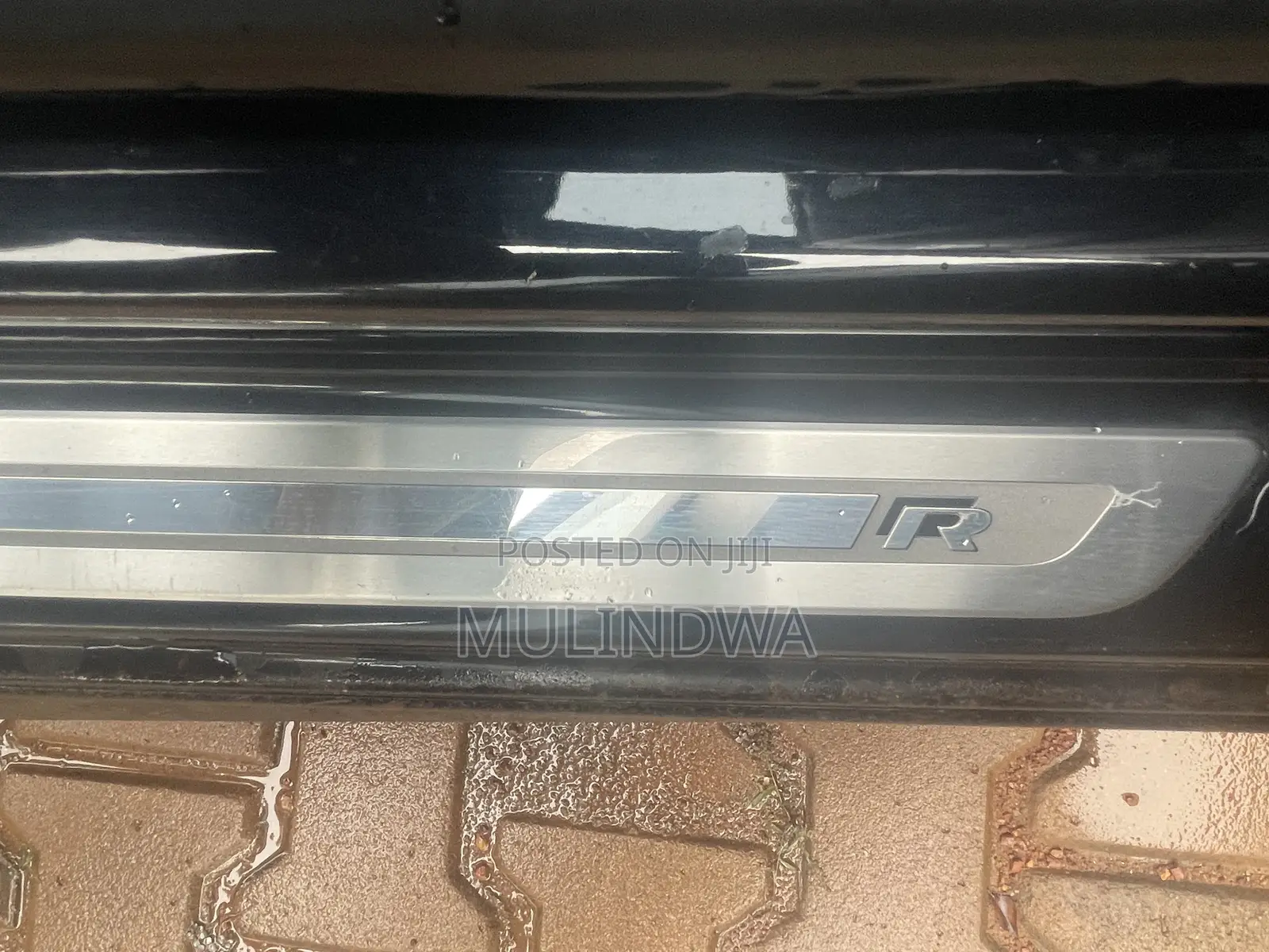 Volkswagen Golf R 4-Door 2012 Black