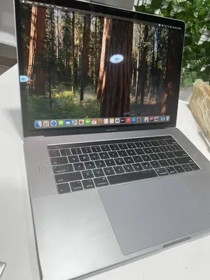 Laptop Apple MacBook Pro 2019 16GB Intel Core i7 SSD 512GB