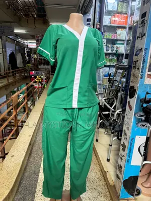 Professional Nurse's Scrub Set