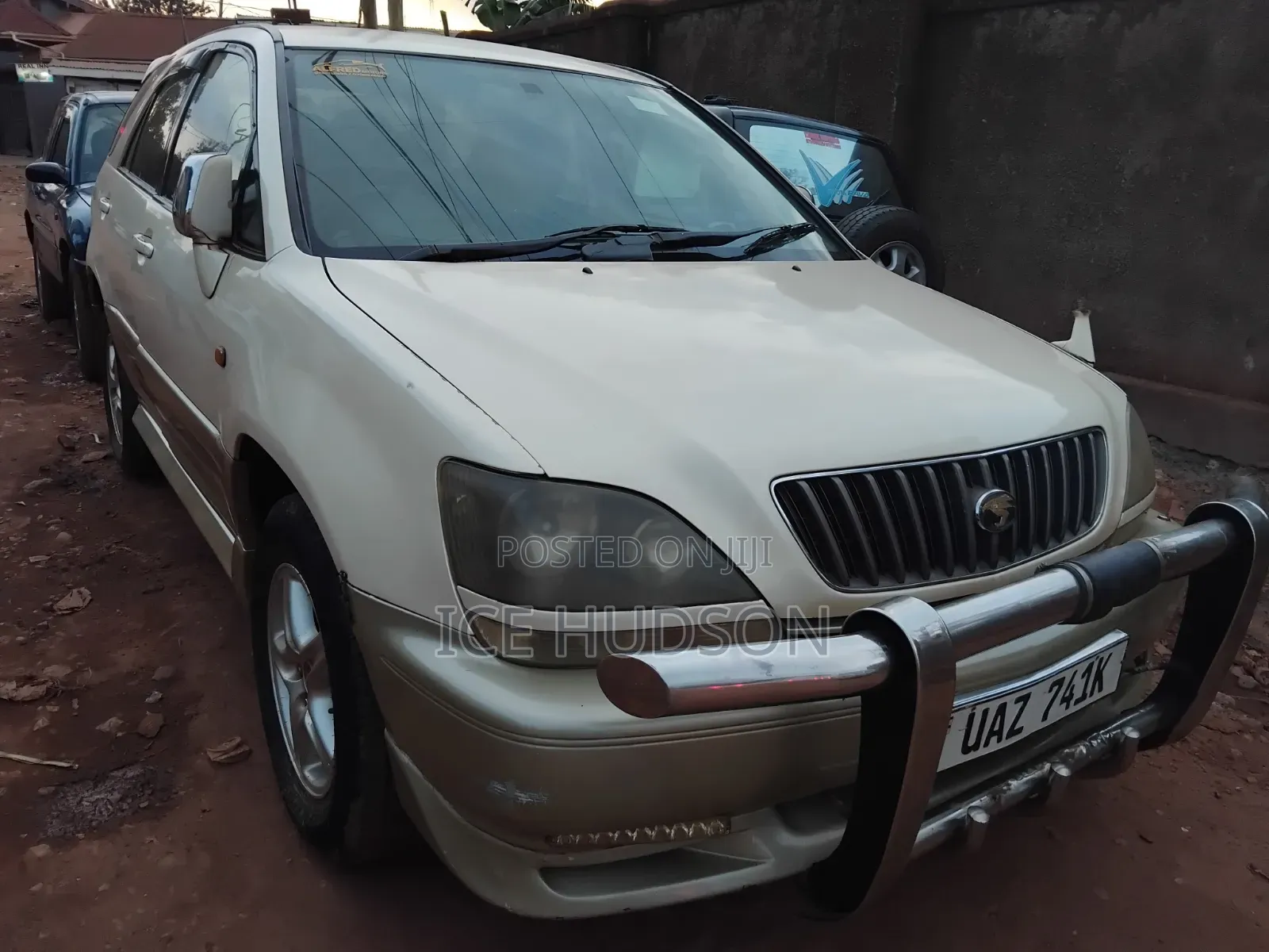 Toyota Harrier 2001 Pearl
