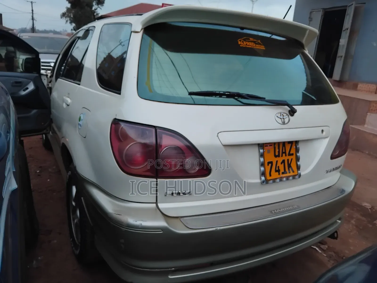 Toyota Harrier 2001 Pearl