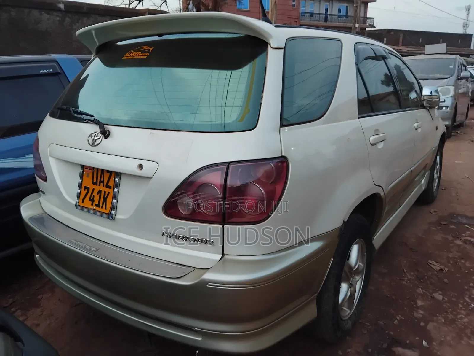 Toyota Harrier 2001 Pearl