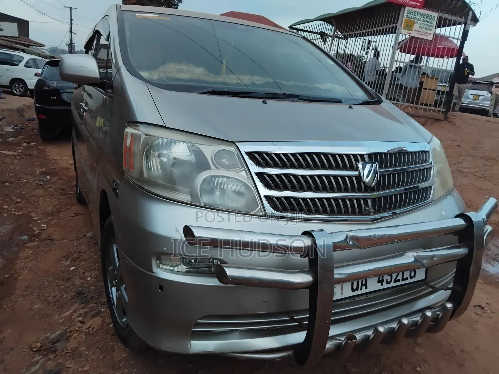 Toyota Alphard 2006 Gray