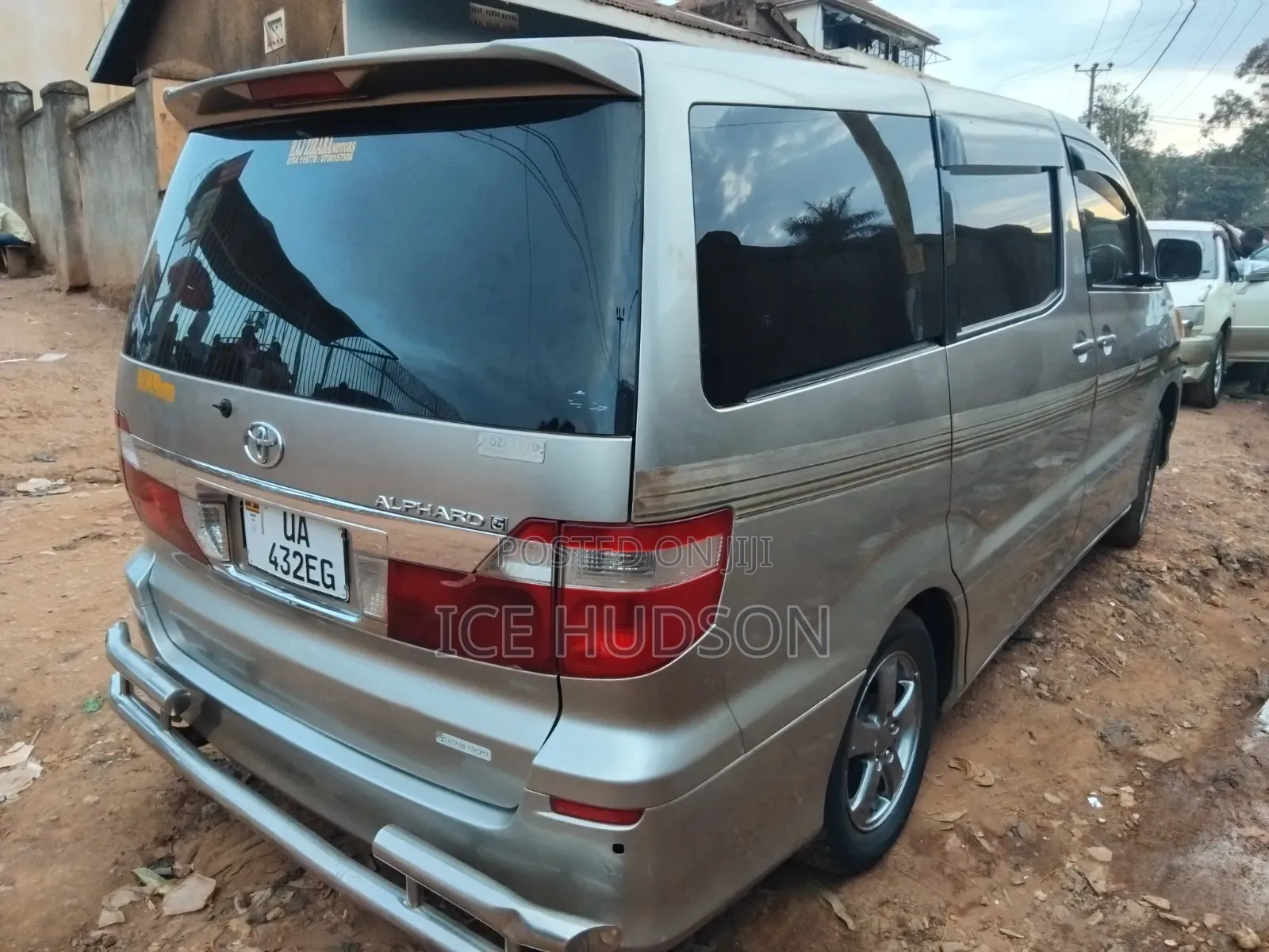 Toyota Alphard 2006 Gray