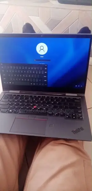 Laptop Lenovo ThinkPad X1 Carbon 16GB Intel Core i5 HDD+SSD 256GB