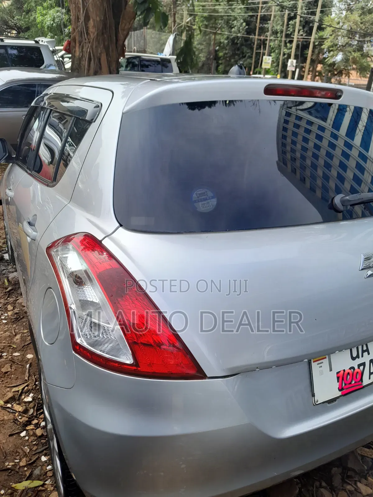 Suzuki Swift 2012 Silver