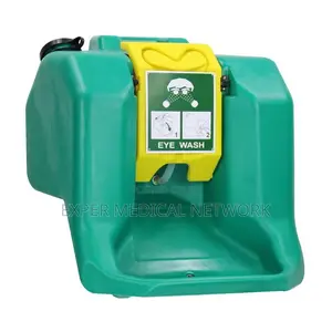 Mounted Eye Wash Station