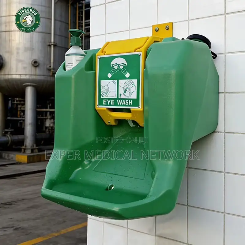 Mounted Eye Wash Station