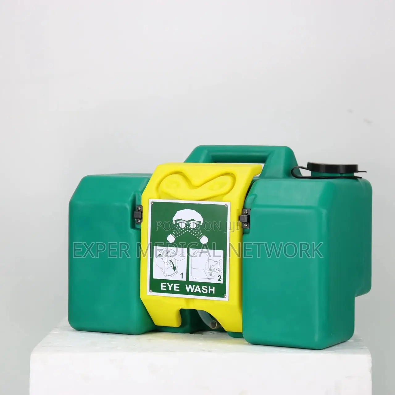 Mounted Eye Wash Station
