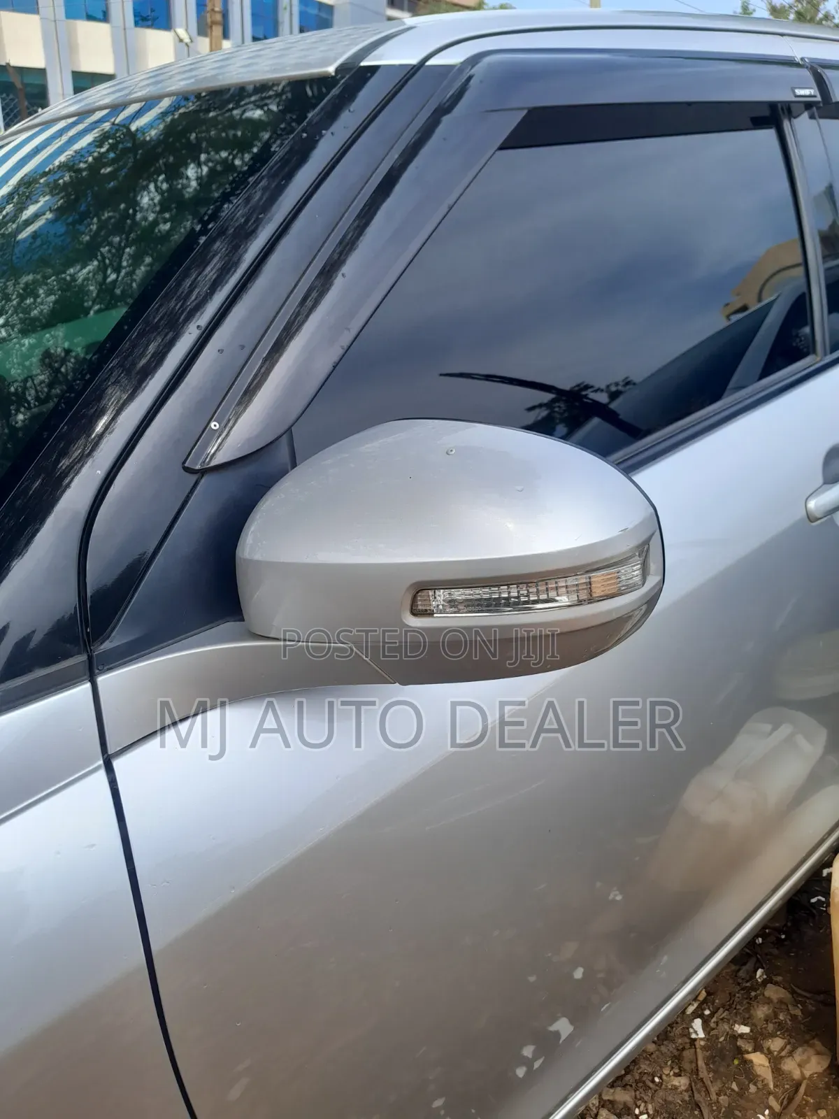 Suzuki Swift 2012 Silver