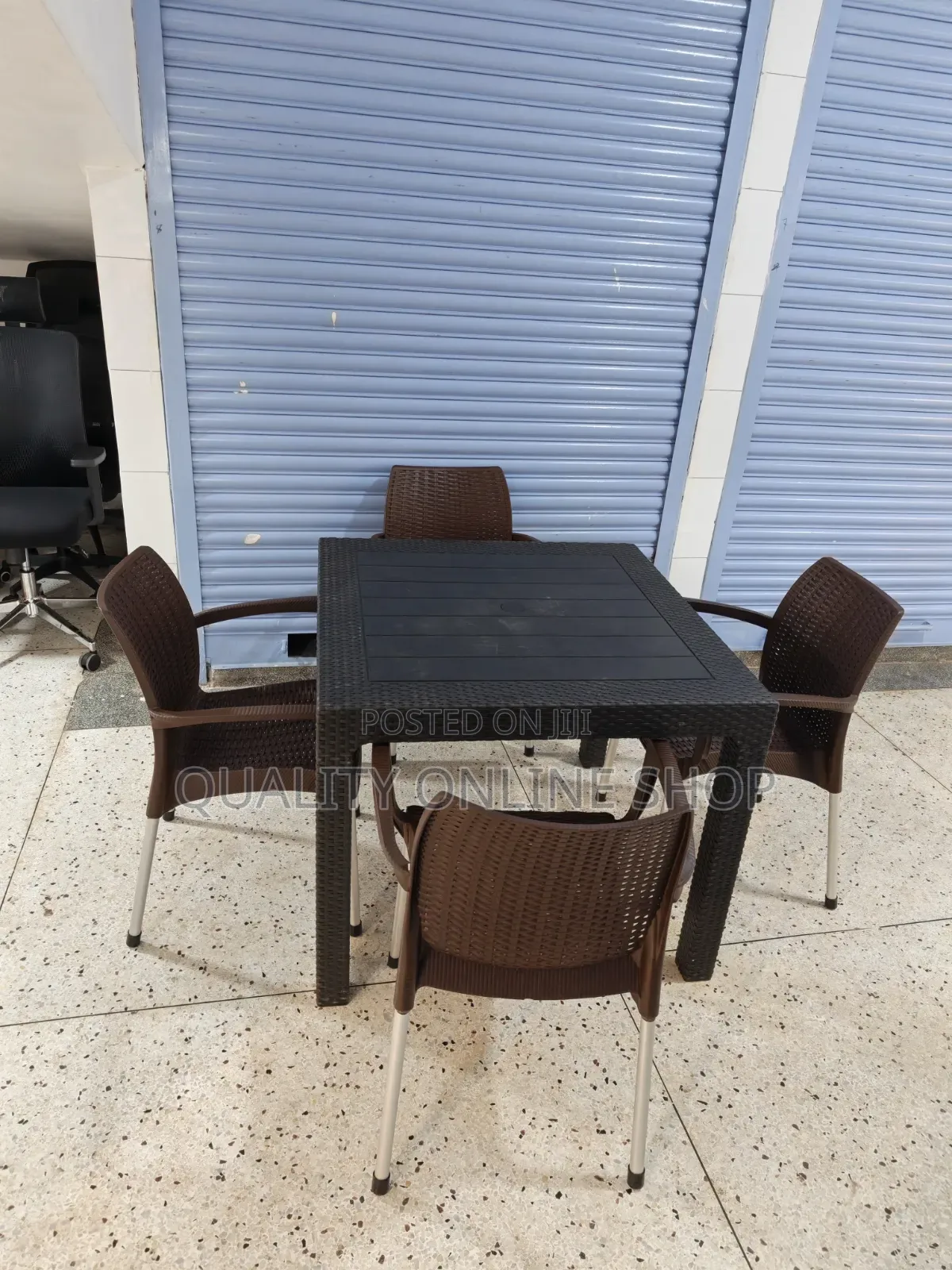 Classic Dining Plastic Table and Chairs Plastic Table and Chairs