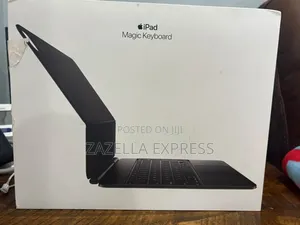 Apple Magic Keyboard 13inch iPad Pro M5/Mm4 Chip