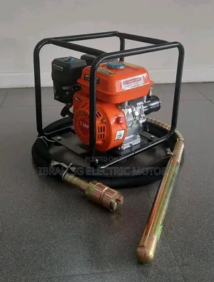 Honda Gasoline Vibrator With Poker