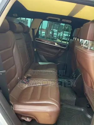 Volkswagen Touareg 2014 Silver