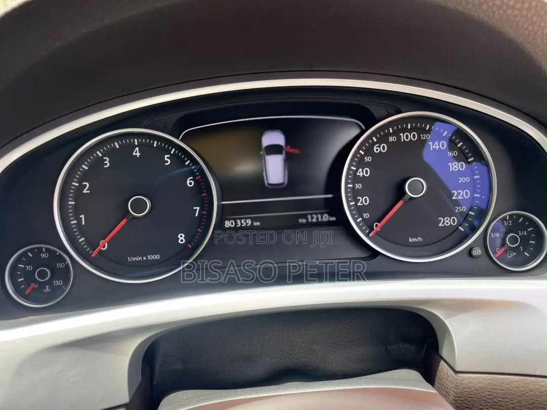 Volkswagen Touareg 2014 Silver