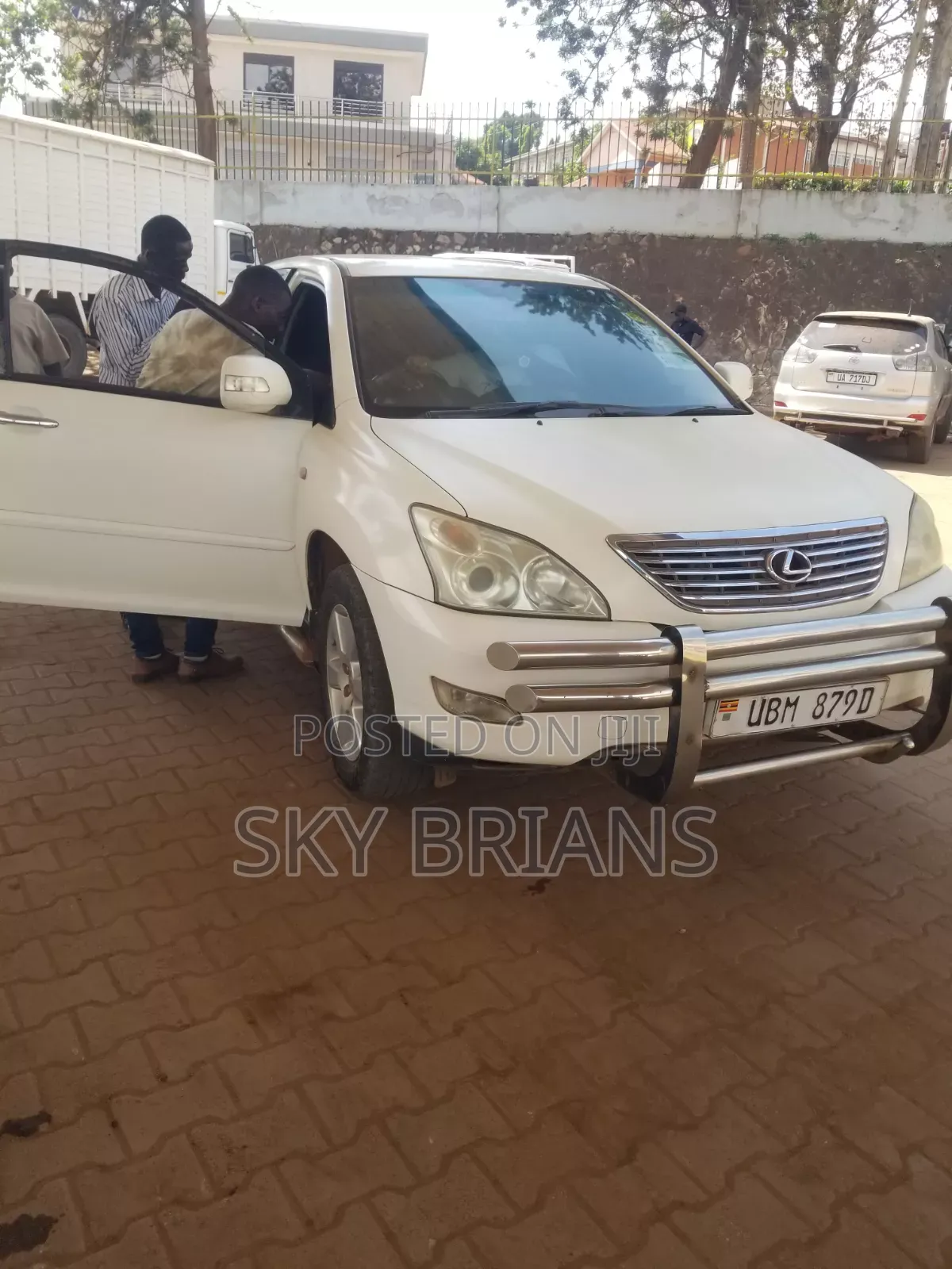 Toyota Harrier 2.4 2008 White