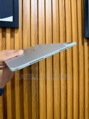 New Apple iPad Pro 11 (2025) 256 GB Black