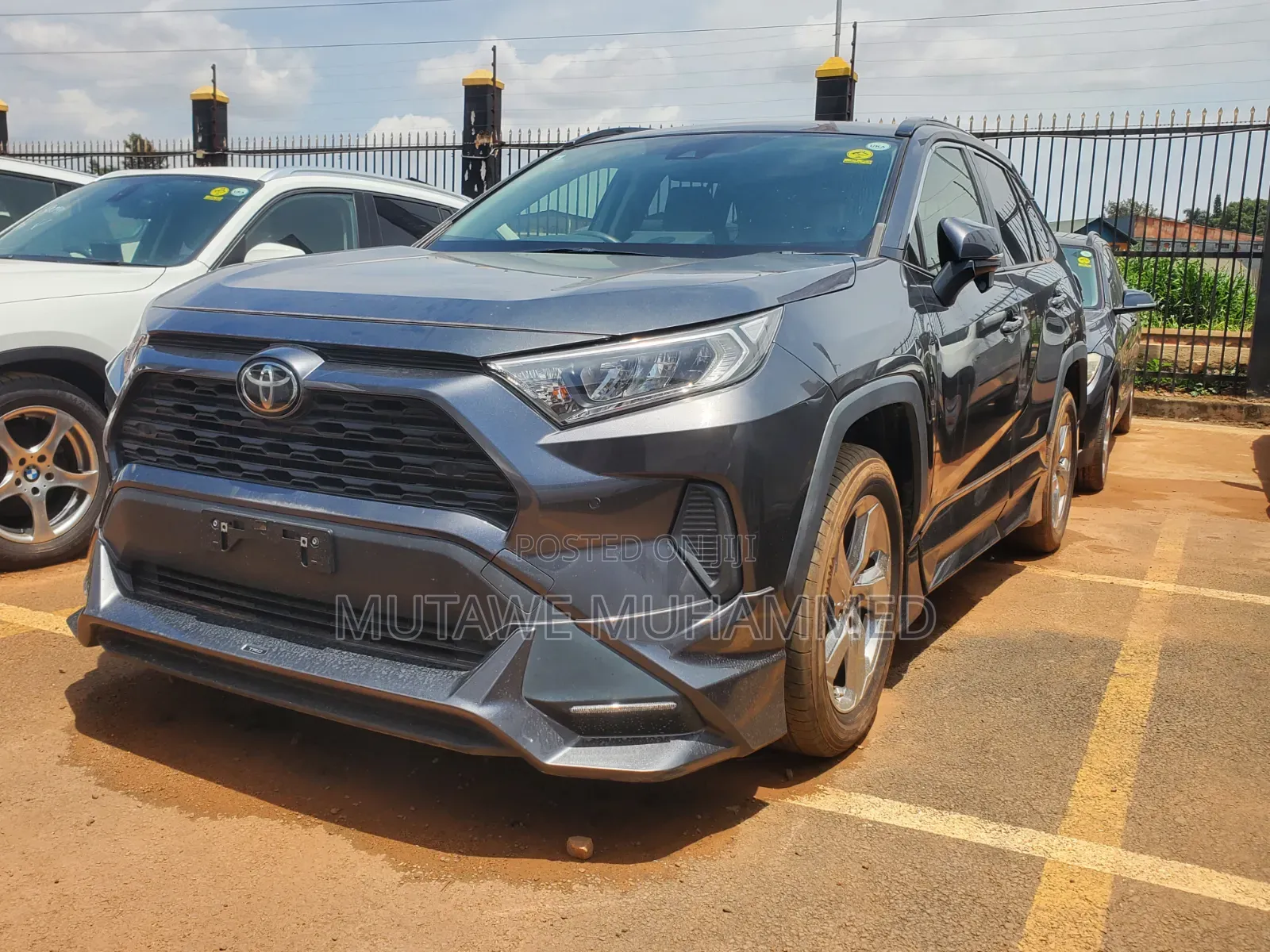 Toyota RAV4 2019 Gray