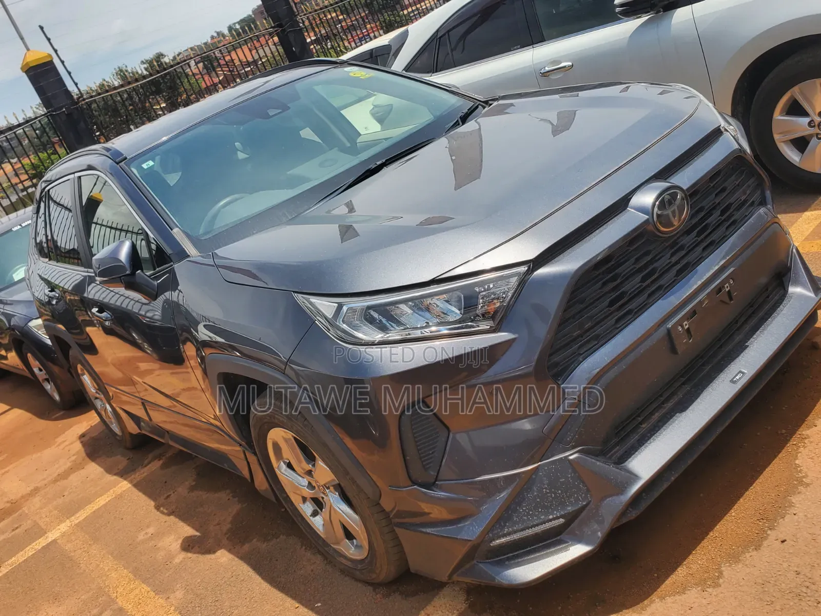 Toyota RAV4 2019 Gray