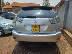 Toyota Harrier 2010 Silver