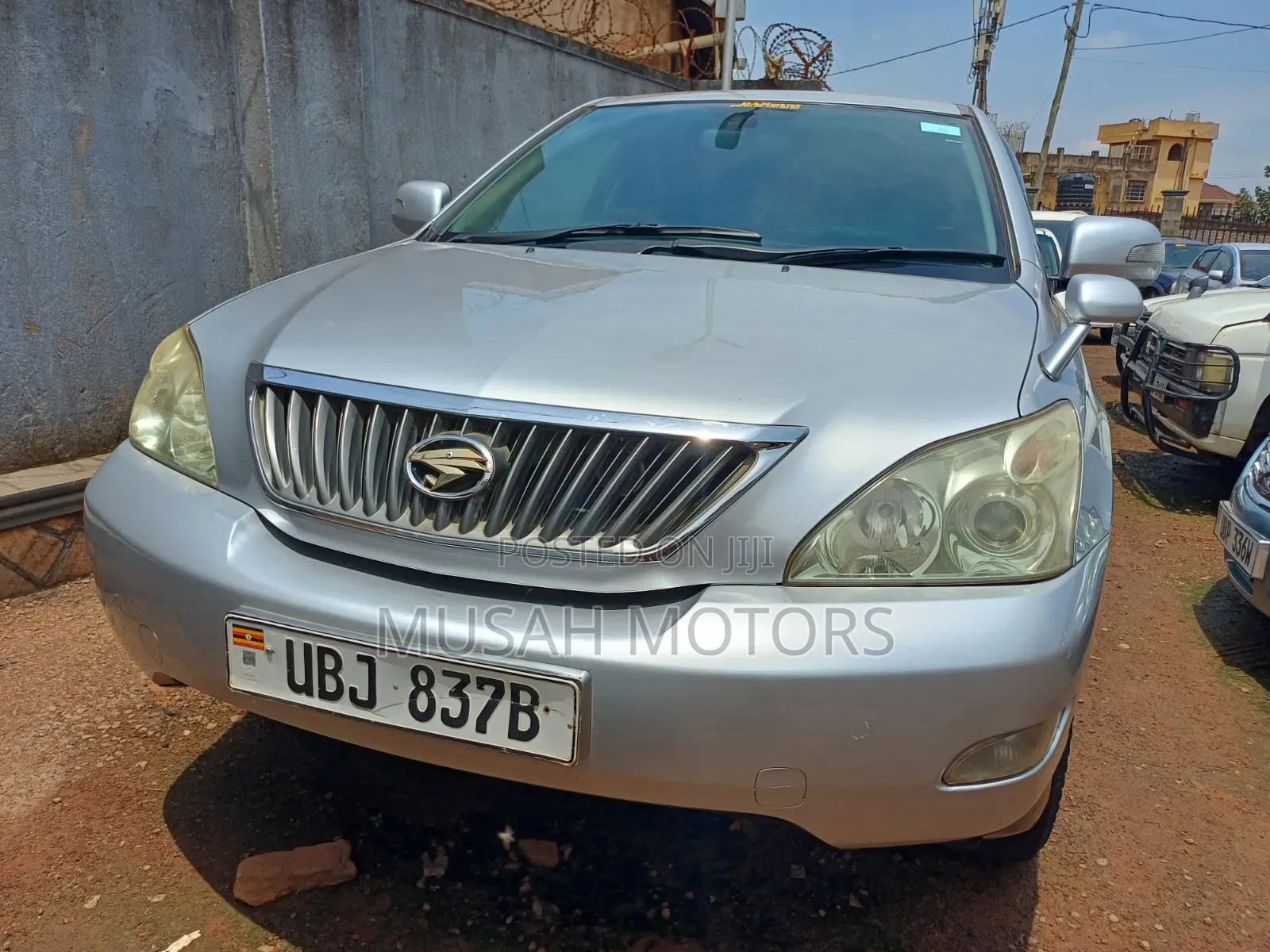 Toyota Harrier 2010 Silver