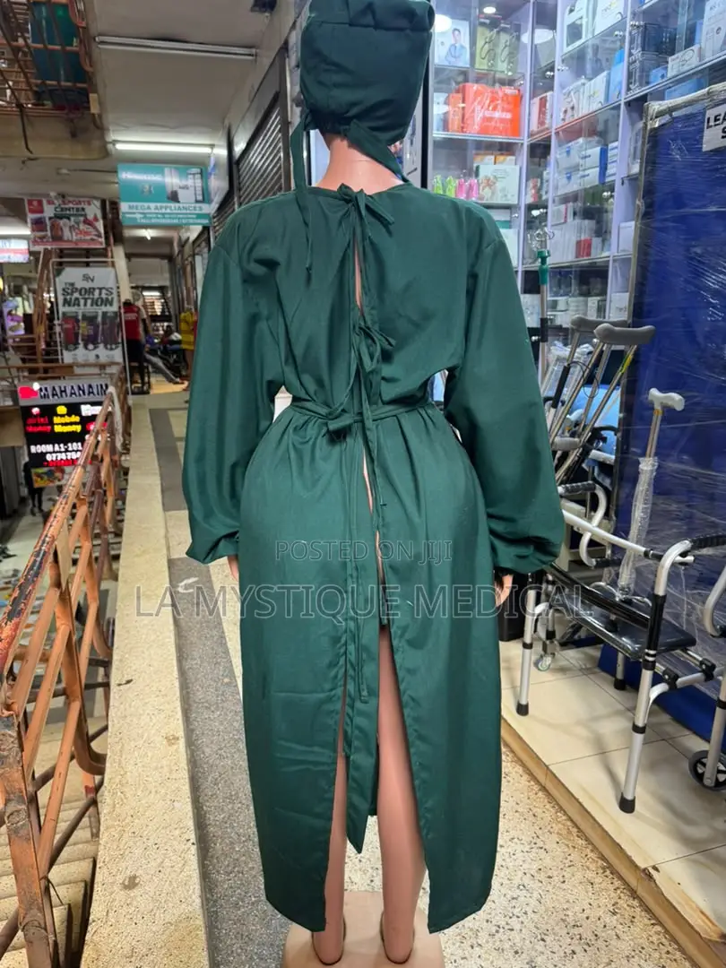 Surgical Gown Set With a Head Cap