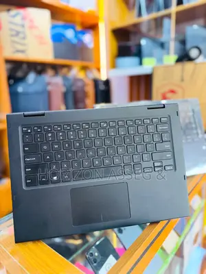 New Laptop Dell Latitude 3390 2-in-1 8GB Intel Core i7 SSD 256GB