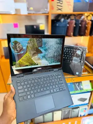 New Laptop Dell Latitude 3390 2-in-1 8GB Intel Core i7 SSD 256GB
