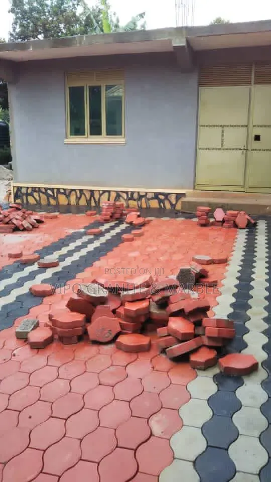 Pavers Authentic Heavy Duty