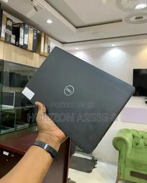 New Laptop Dell Latitude 7310 8GB Intel Core i7 SSD 256GB