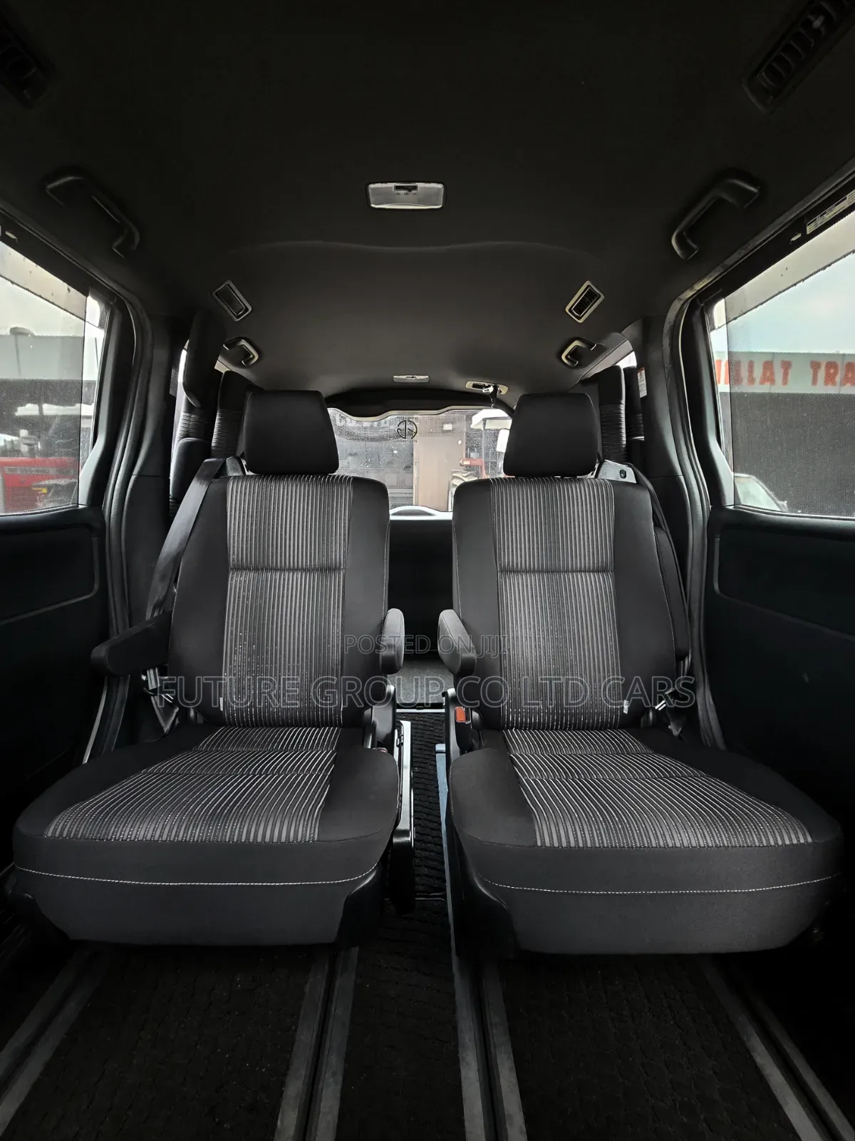 Toyota Noah 2017 White