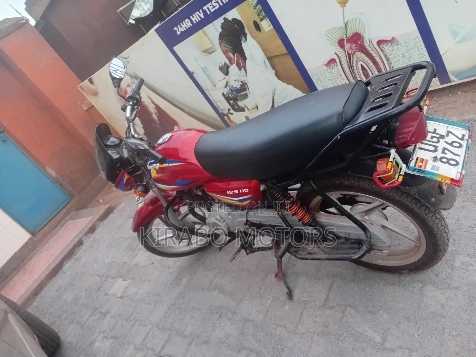 Bajaj CT 125X 2025 Red