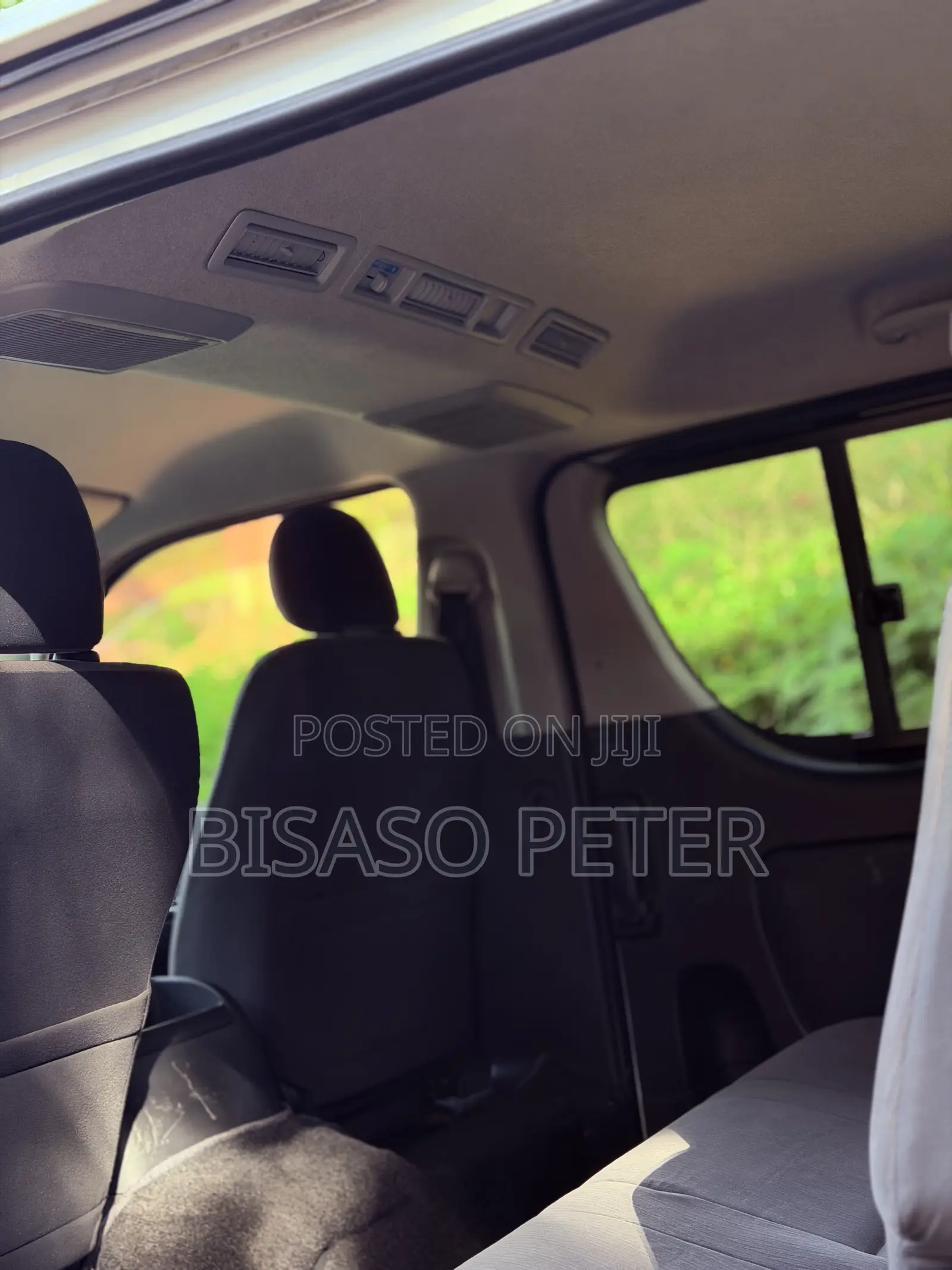 Toyota HiAce 2012 White