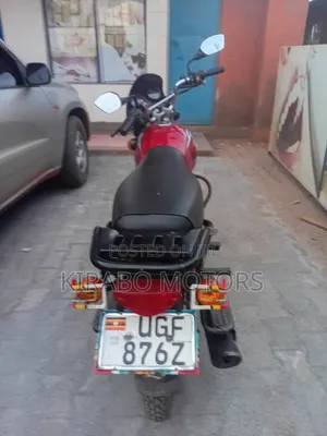 Bajaj CT 125X 2025 Red