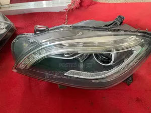 Mercedes Benz ML Bluete H 2012 Headlights