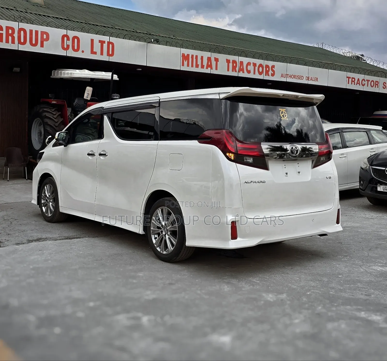 Toyota Alphard 2017 White